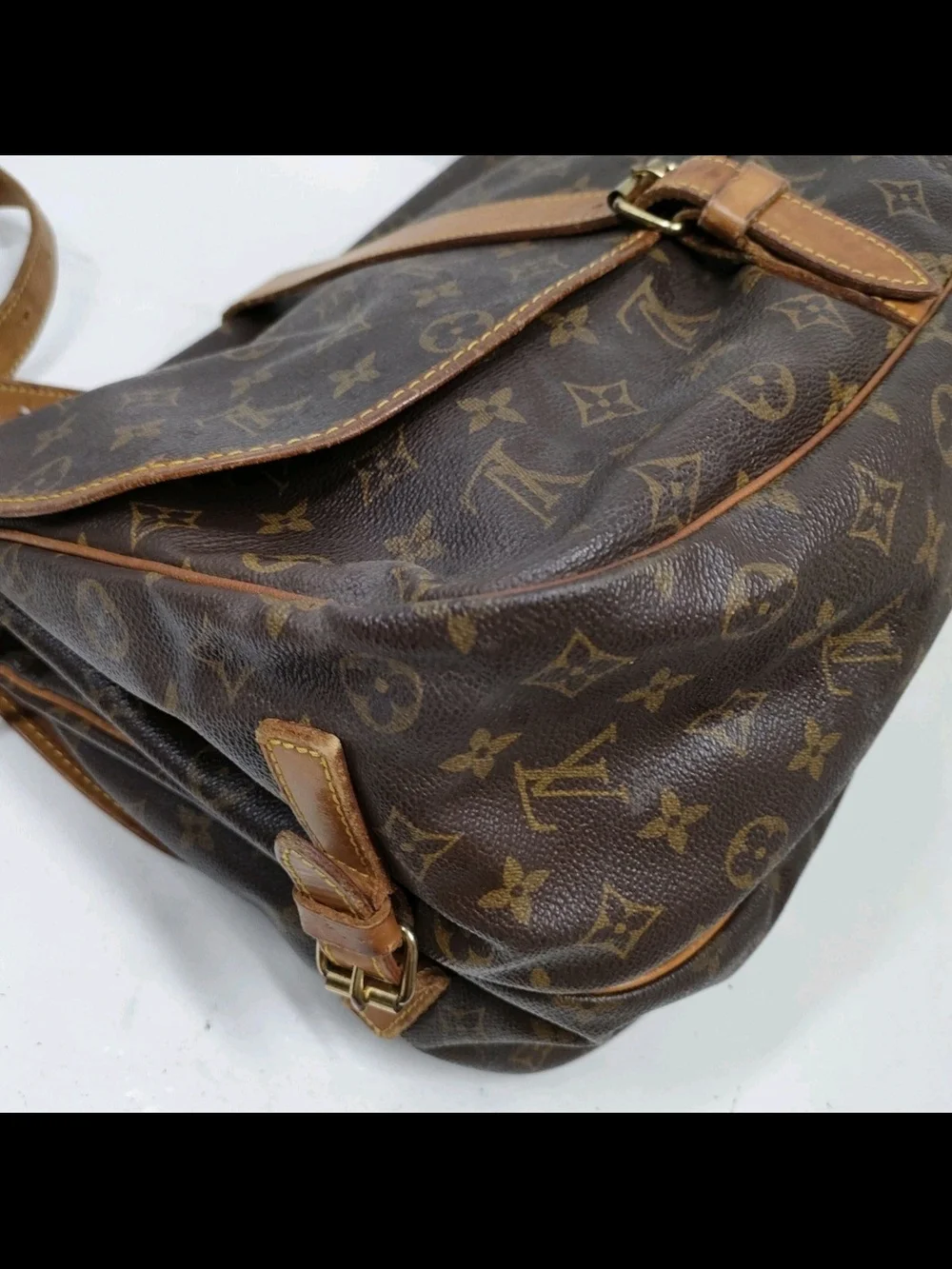Louis Vuitton Brown Monogram Canvas Messenger Bag